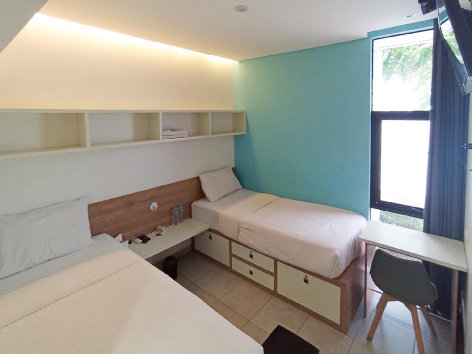 Hotel Ofo Kost Premium Kampung Inggris Pare Syariah Mitra Reddoorz Esterno foto
