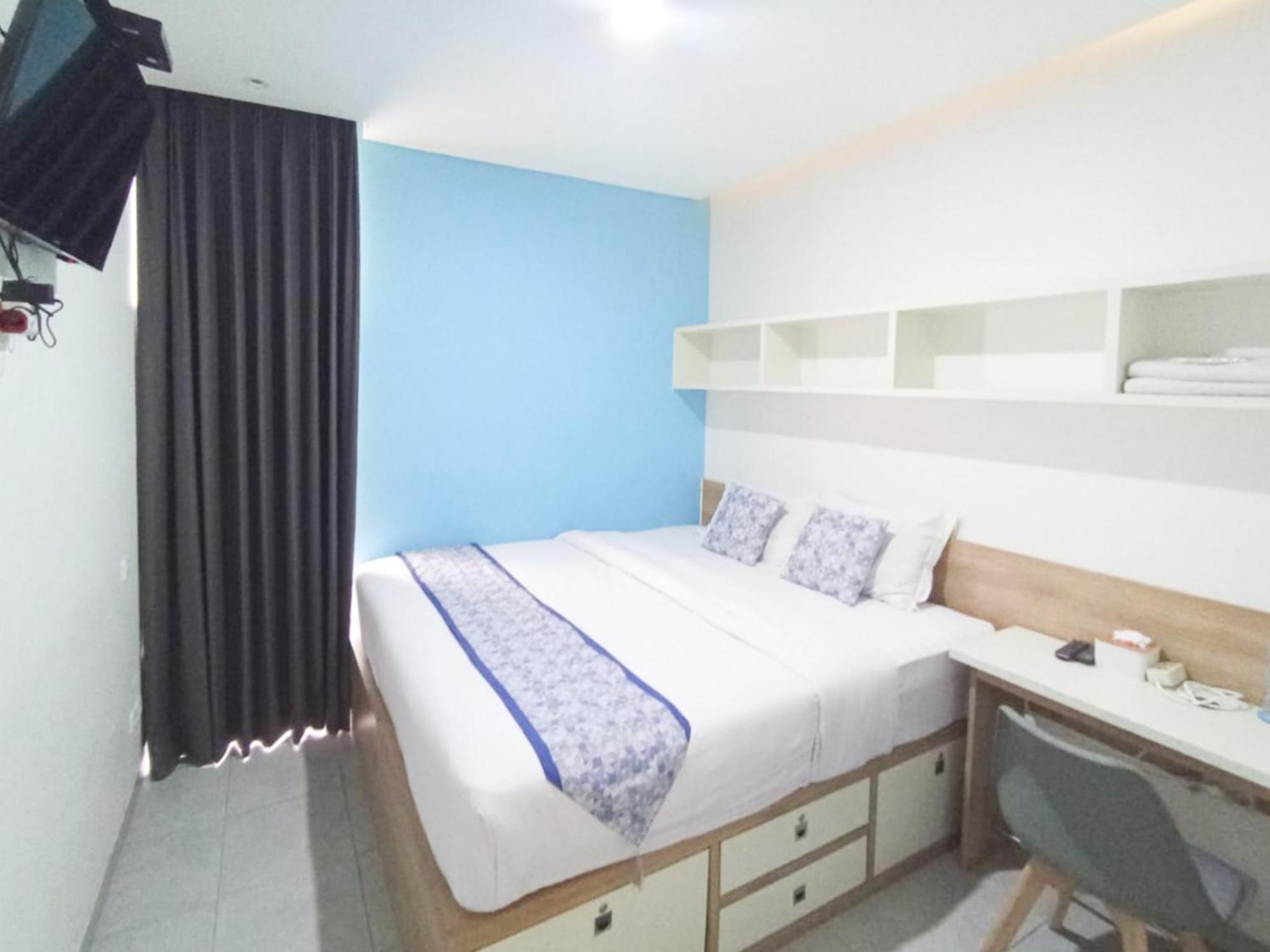 Hotel Ofo Kost Premium Kampung Inggris Pare Syariah Mitra Reddoorz Esterno foto